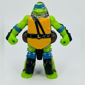 Teenage Mutant Ninja Turtles Mutations TWIST N' MUTATE Leonardo Stealth Cycle